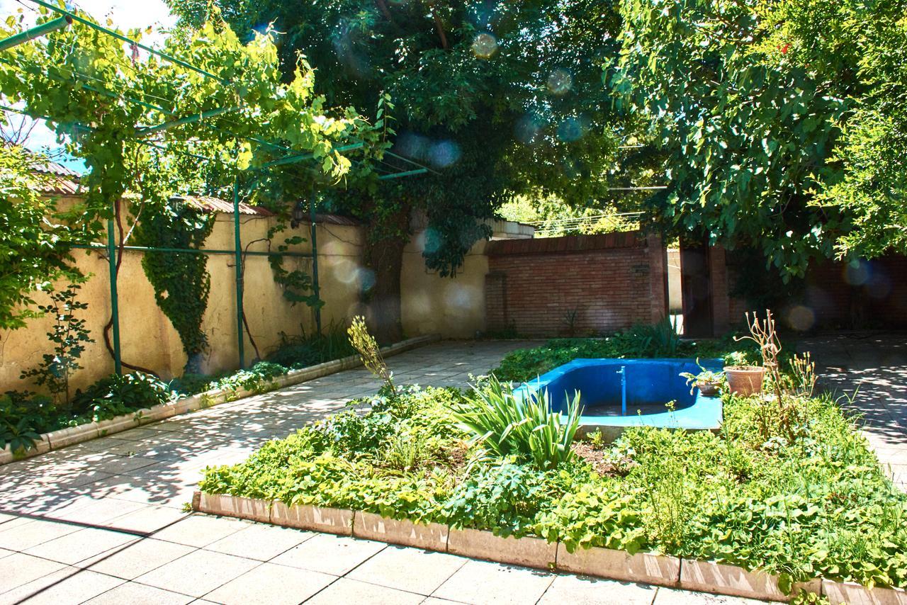 Hotel Georgia Gori Ngoại thất bức ảnh